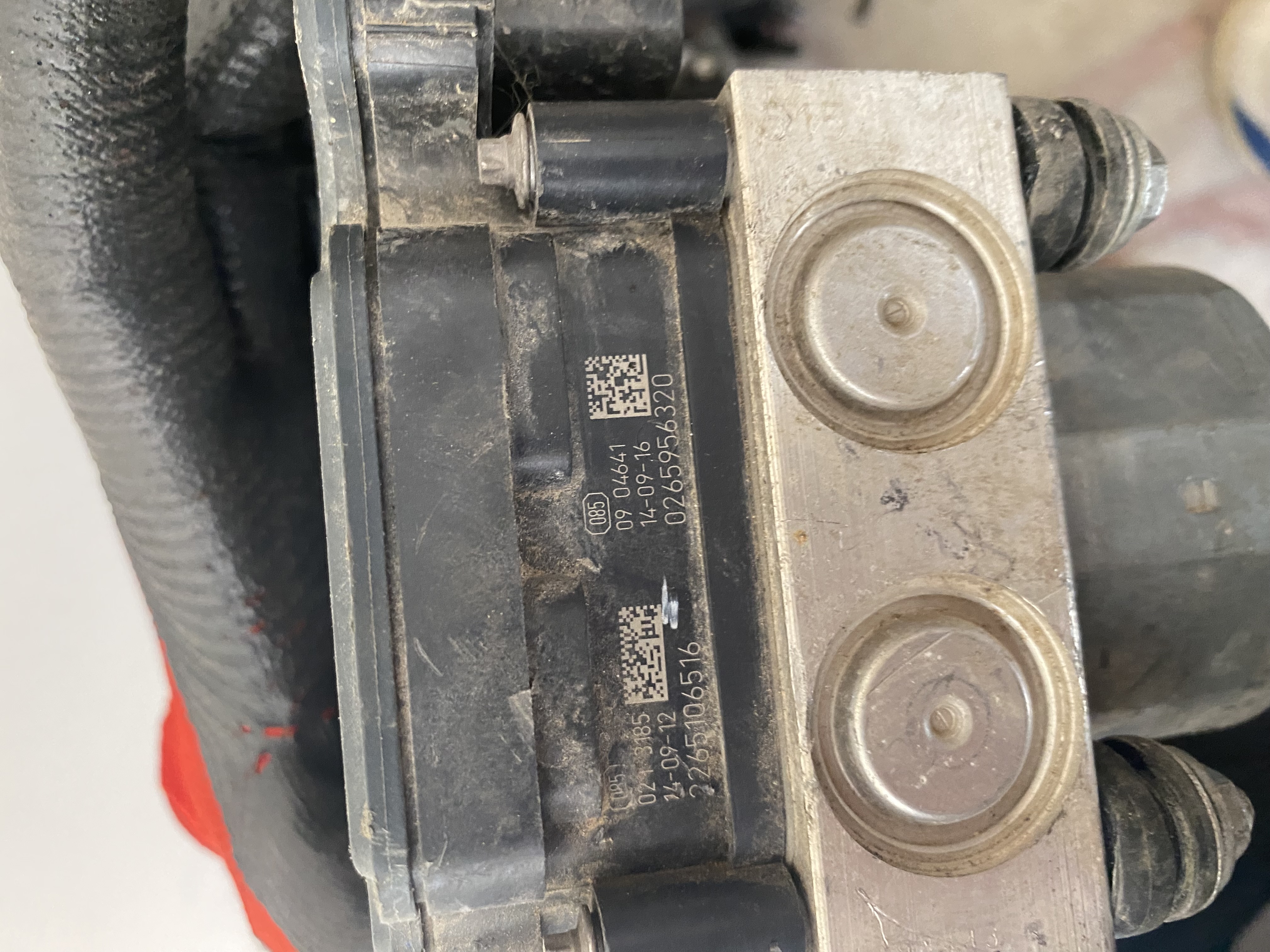 RENAULT ABS POMPA BEYNİ 476606749R - 0265255099 - 0265956320.